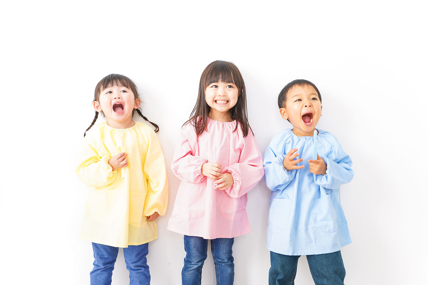 子供の癖が歯並びに及ぼす影響